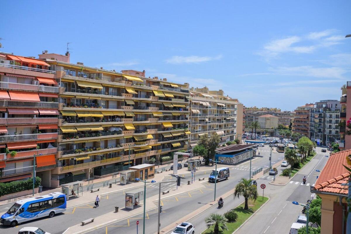 Le Coq Wagner - Garage - Swimming Pool Appartement Menton Buitenkant foto